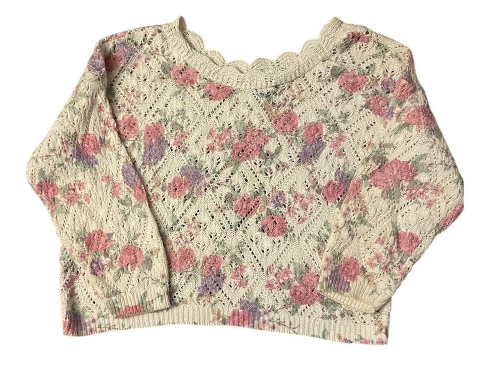 Vintage Cottagecore 90s Open Knit Cream Floral Crop Sweater Scallop Beachy Soft